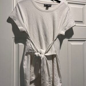 A Pea in the Pod Cream Tie-Front Short Sleeve Top